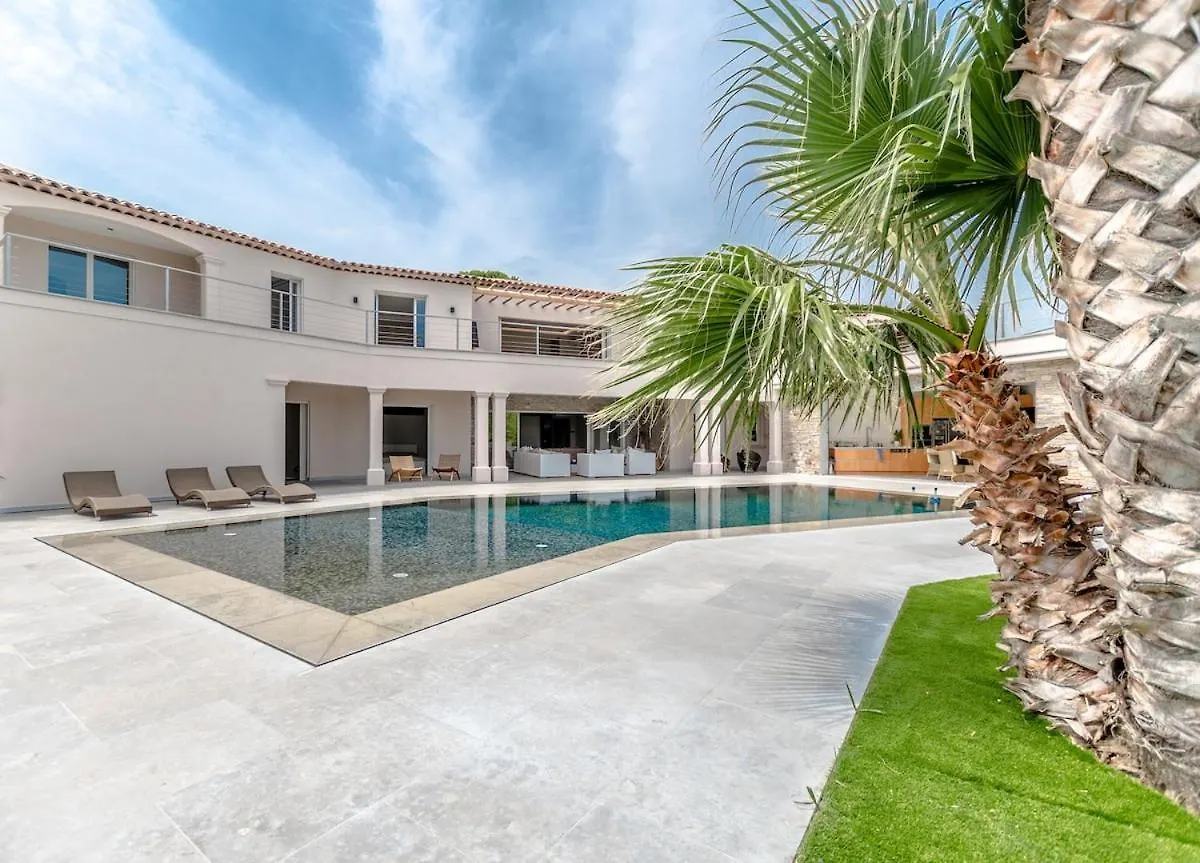 Magnificent Villa, Heated Pool, Air Cond, Sea View サント・マキシム フランス