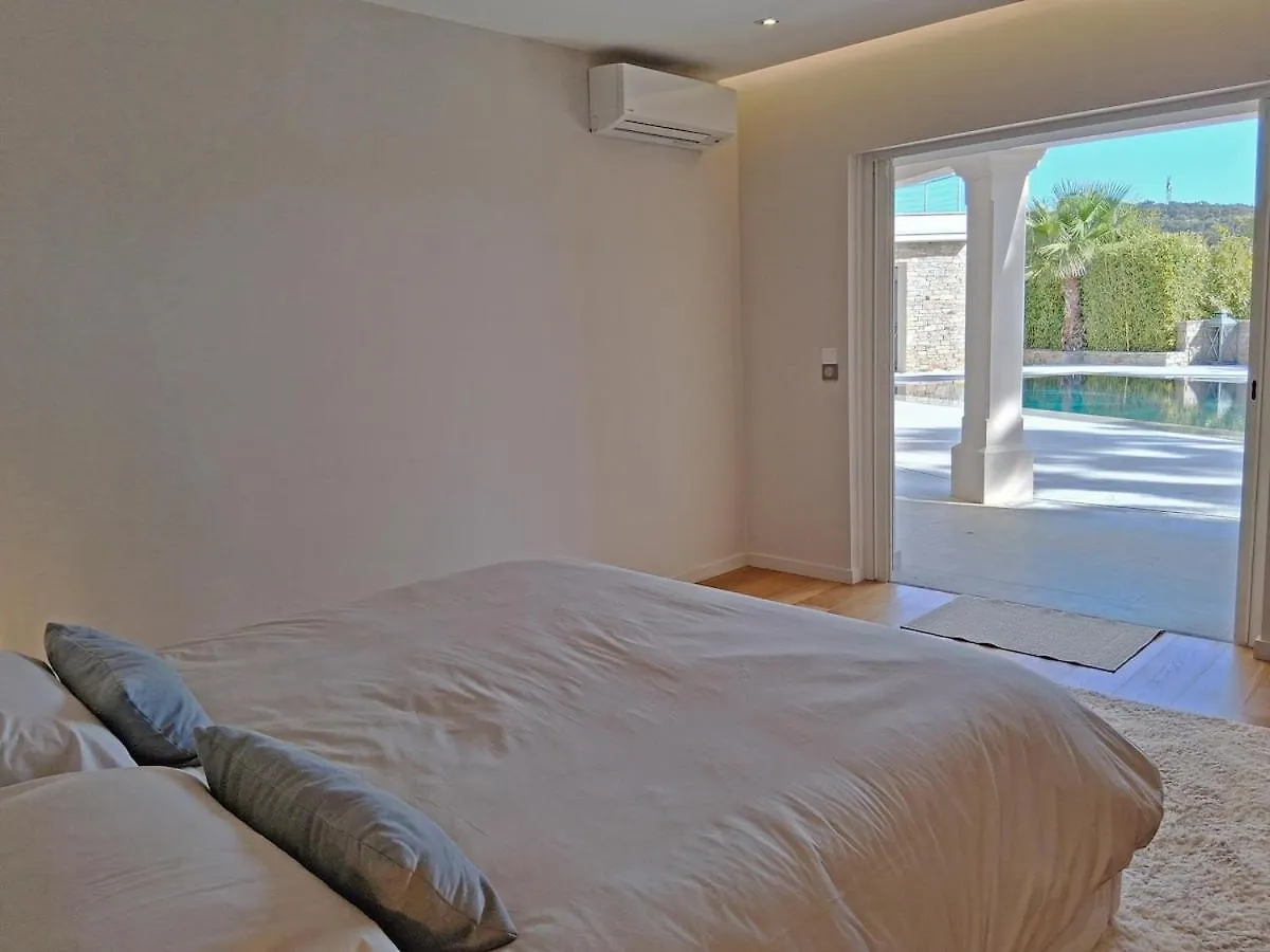 Magnificent Villa, Heated Pool, Air Cond, Sea View サント・マキシム ヴィラ