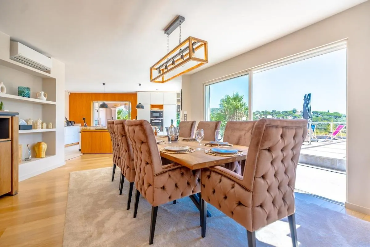Magnificent Villa, Heated Pool, Air Cond, Sea View Sainte-Maxime