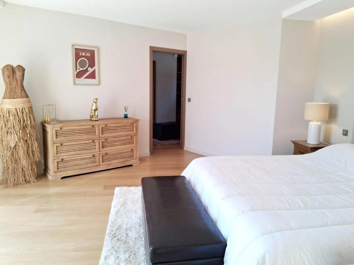 Villa Magnificent Villa, Heated Pool, Air Cond, Sea View Sainte-Maxime