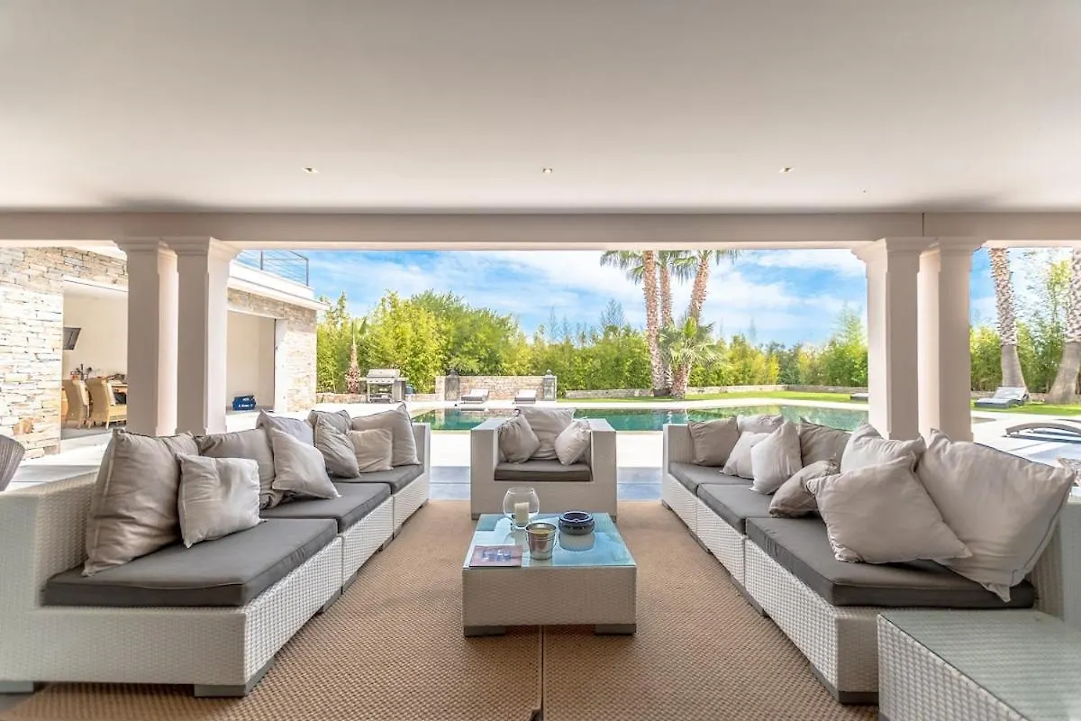 Magnificent Villa, Heated Pool, Air Cond, Sea View サント・マキシム 0*,