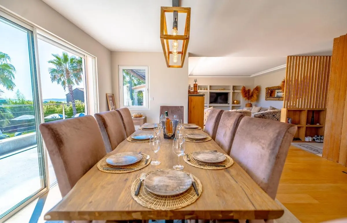 Villa Magnificent Villa, Heated Pool, Air Cond, Sea View Sainte-Maxime Francia