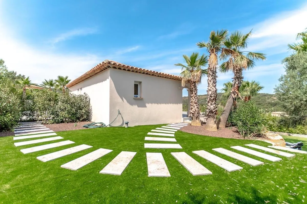 Villa Magnificent Villa, Heated Pool, Air Cond, Sea View Sainte-Maxime