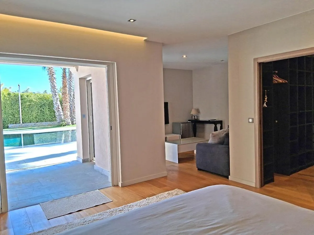 Magnificent Villa, Heated Pool, Air Cond, Sea View サント・マキシム