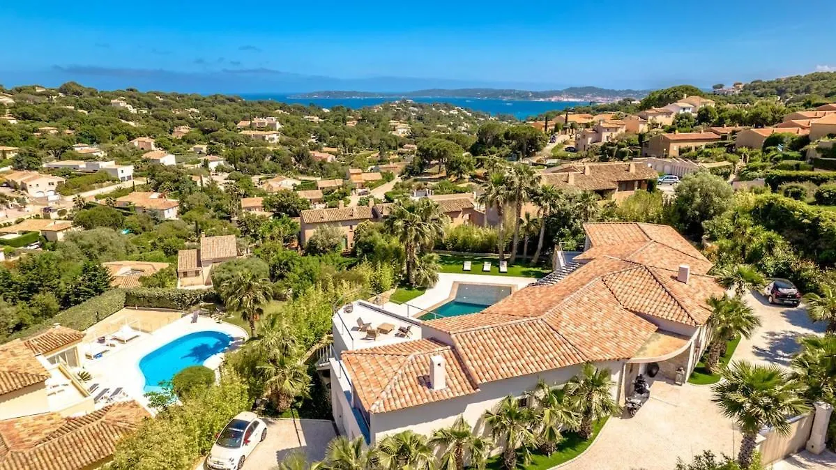 ヴィラ Magnificent Villa, Heated Pool, Air Cond, Sea View サント・マキシム